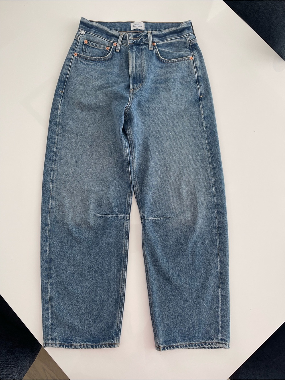 Citizens Of Humanity Classic Barrel-Leg Jeans - Medium Blue Wash